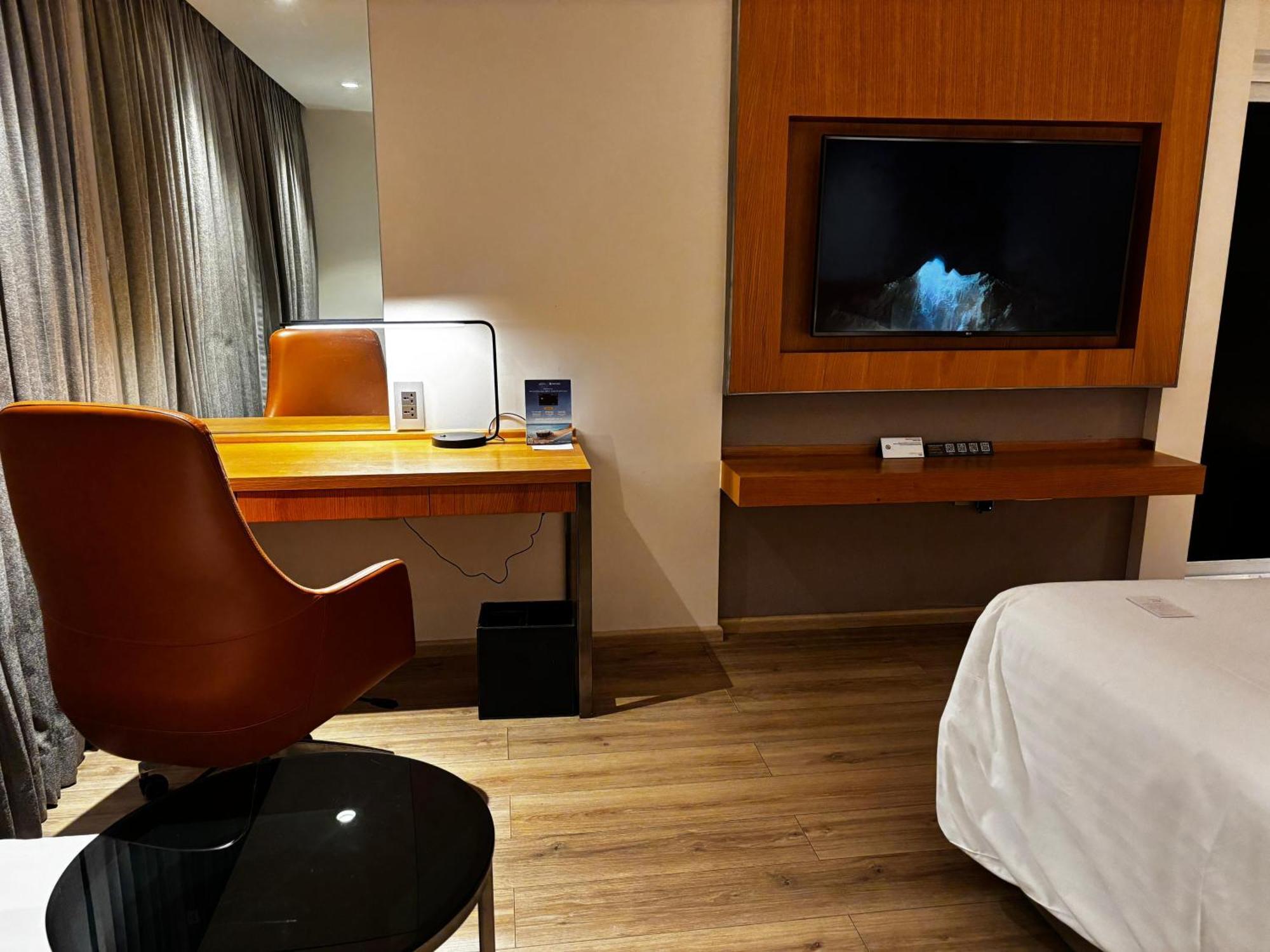 Courtyard By Marriott Nashik Hotel Eksteriør billede